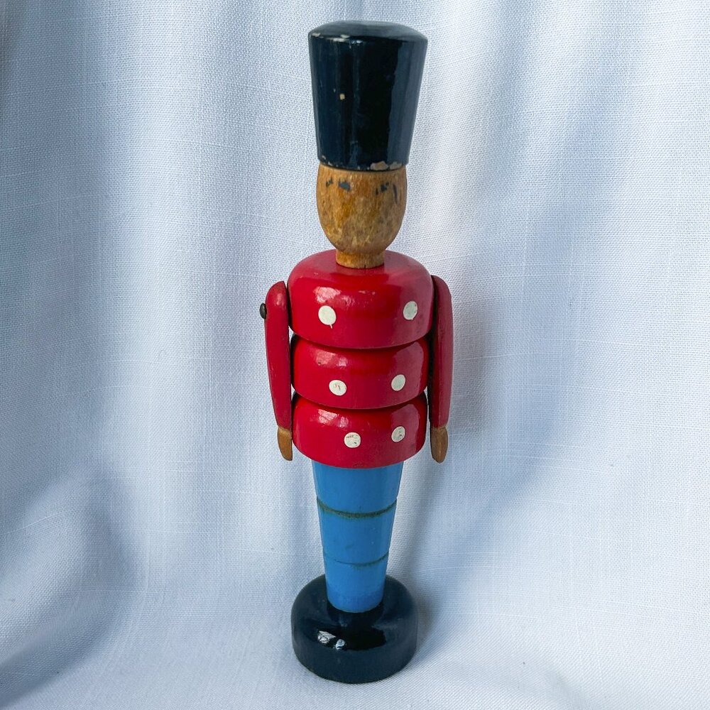 Vintage Stackable Wooden Block Toy Soldier, 7 Piece